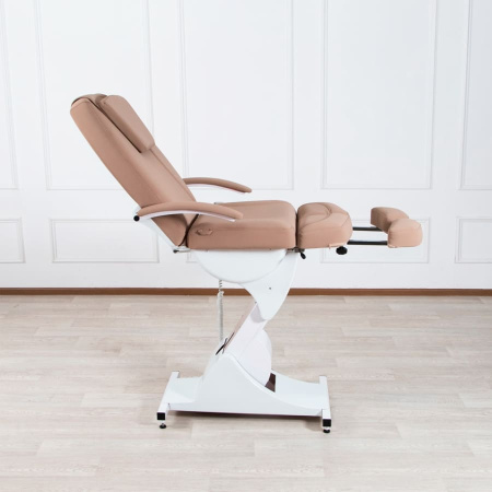 Фото - Педикюрно-косметологическое кресло Нега (3 электромотора + пневматика)