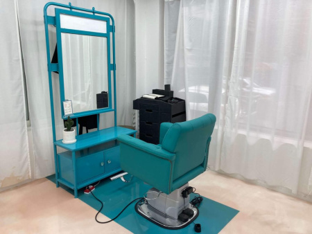 Фото - Кресло парикмахерское CREAM