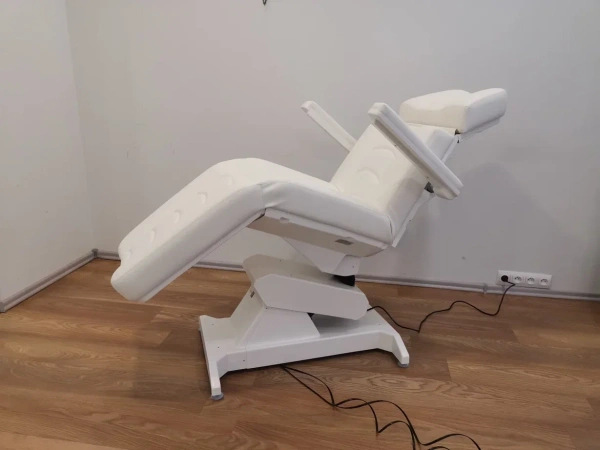 Фото - Косметологическое кресло ОНДЕВИ-4 МЕЗО пульт