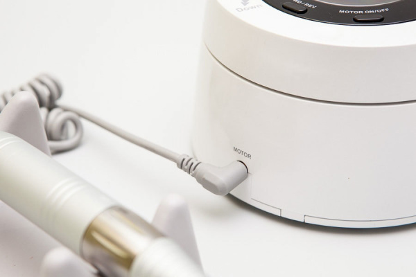 Фото - Аппарат для маникюра Brillian (White)