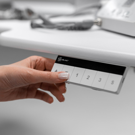 Фото - Стол для маникюра 4BLANC