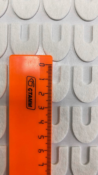 Фото - Пластырь-разгрузка полутвердый подкова малая Fresco Horseshoe Felt Pad Semi-Hard - S, 50% шерсть