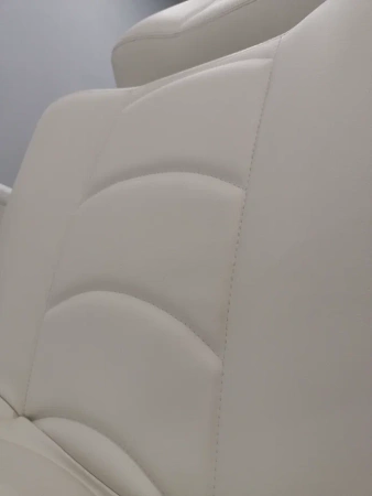 Фото - Косметологическое кресло ОНДЕВИ-4 МЕЗО пульт