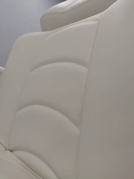 Фото - Косметологическое кресло ОНДЕВИ-4 МЕЗО пульт