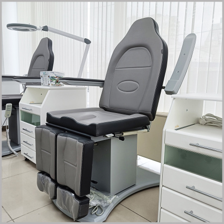 Фото - Педикюрное кресло АЛЬБА 3.0 (3 мотора)