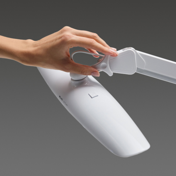 Фото - Бестеневая лампа 4BLANC Le Clair на стойке