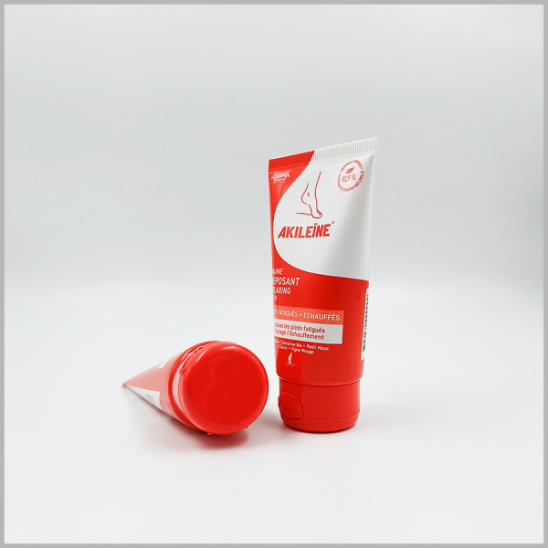 Фото - Бальзам релаксирующий AKILEINE Relaxing Balm для мгновенного снятия усталости стоп