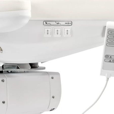 Фото - Педикюрное кресло P33 TARSE