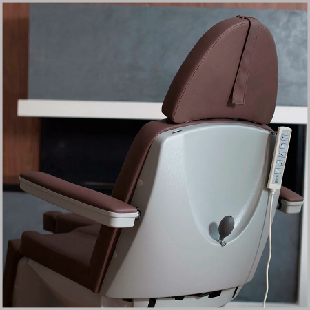 Фото - Педикюрное кресло СИГМА 5.0 (5 моторов)