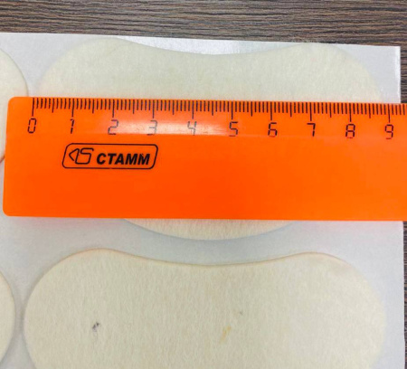 Фото - Пластырь-разгрузка мозольный полутвердый в форме почки Fresco Fleecy Web Pad Semi-Hard - L, 50% шерсть