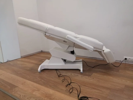 Фото - Косметологическое кресло ОНДЕВИ-4 МЕЗО пульт